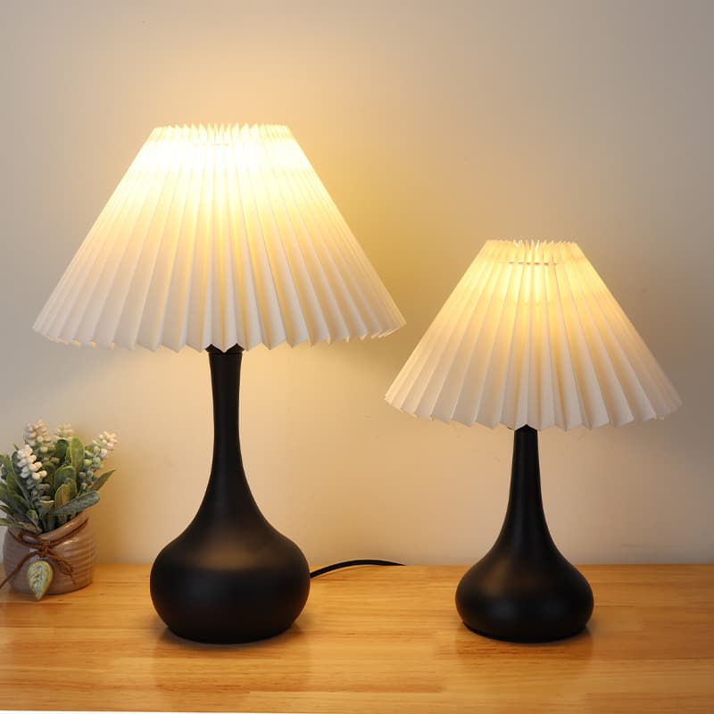 French Luxury Bedside Lamp – Vintage Dimmable Pleated Table Lamp for Bedroom Decor