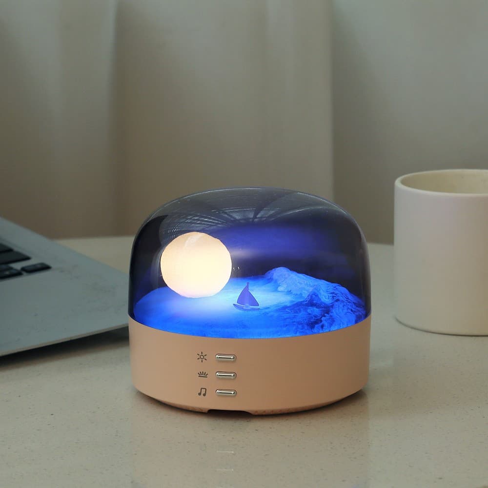 Crescent Bluetooth Speaker Night Light – Creative Bedside Lamp for Bedroom & Study